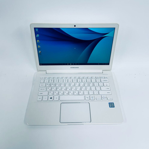 삼성 노트북 9 13인치 i5-6200U/4GB/SSD