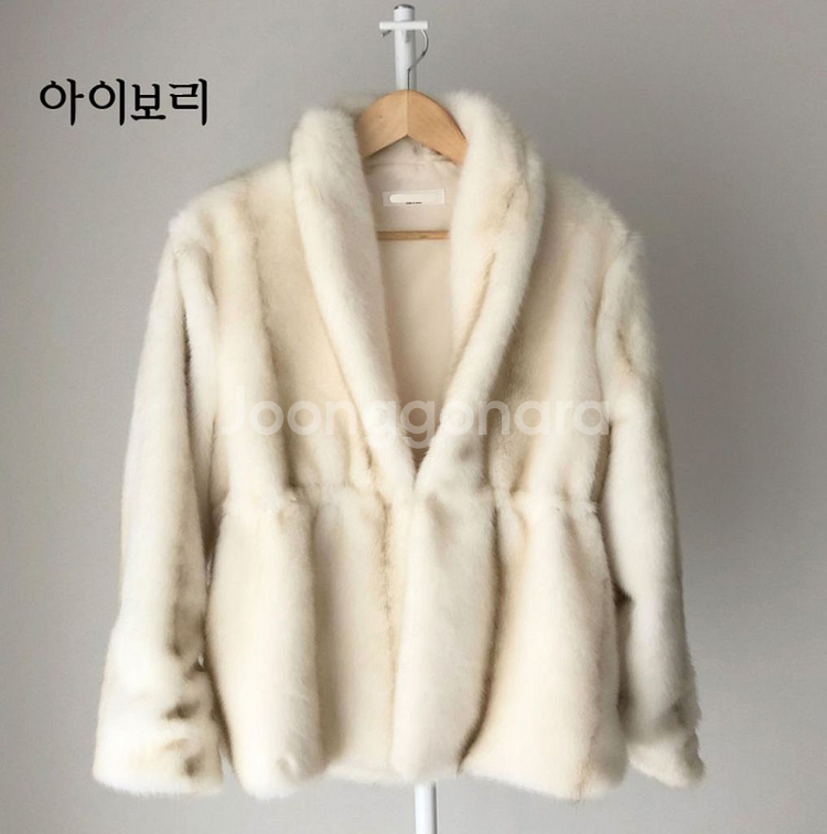 (새상품)스트링 투톤 페이크 밍크 퍼자켓/아이보리--6
