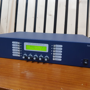 IntelliMix-2 오디오 컨트롤러