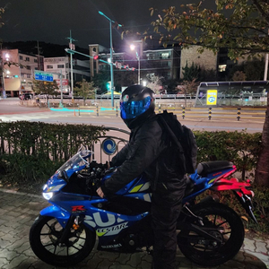 스즈키 gsx-r 125cc 21년식 7,7@@km