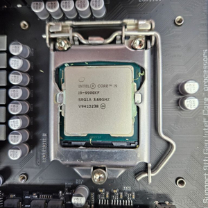 i9 9990kf z390