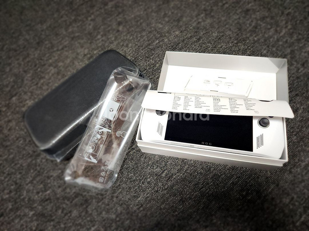 로그 엘라이 Rog ally sss급 풀박 판매합니다.--0