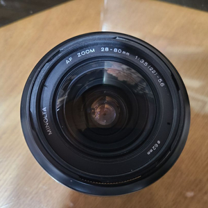 미놀타 AF 줌 28-80mm 렌즈