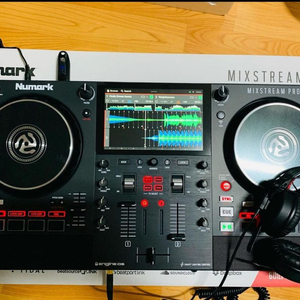 Numark Mixstearm pro