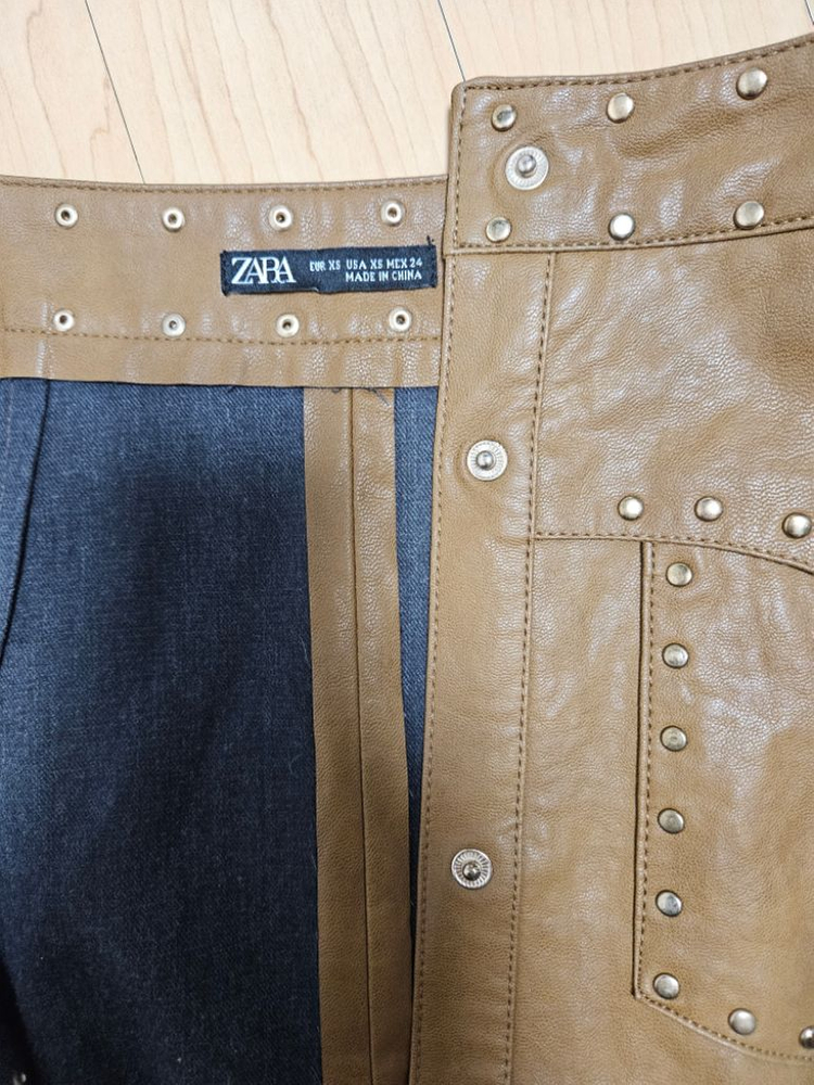 자라 레더스커트--2