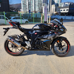 스즈키 gsx r125 급처 합니다