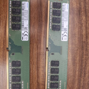 삼성 DDR4 2400mhz 8GB x2