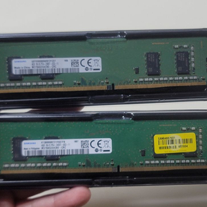 삼성 DDR4 4GB 단면 램(RAM)