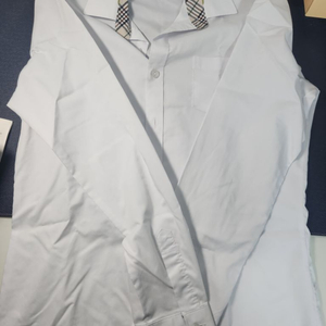 방배중학교 흰색 와이셔츠97사이즈(아이비클럽)