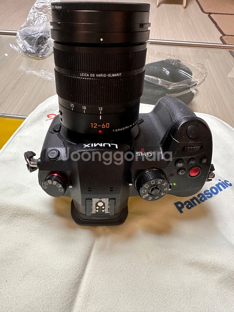 루믹스 GH5m2+12-60mm 렌즈+삼각대+배터리--2