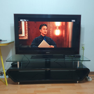 삼성 LCD TV 46인치 + TV다이
