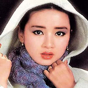 비디오테이프,배우 정윤희 4개 일괄--0