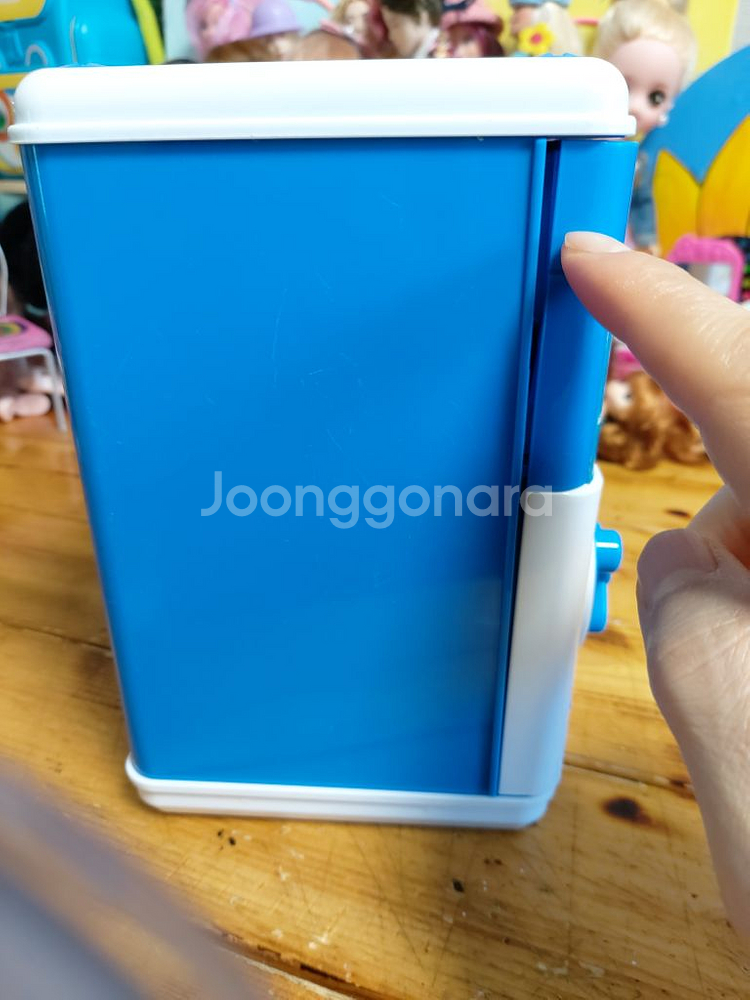 지폐빨아드리는 금고형저금통--3