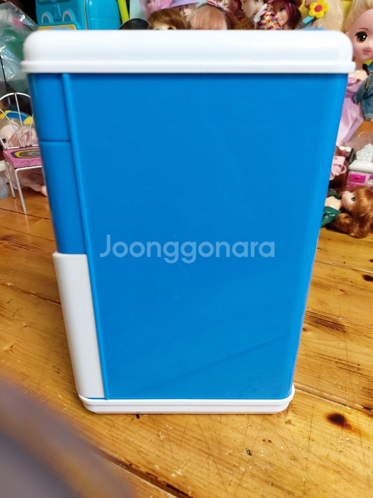 지폐빨아드리는 금고형저금통--1