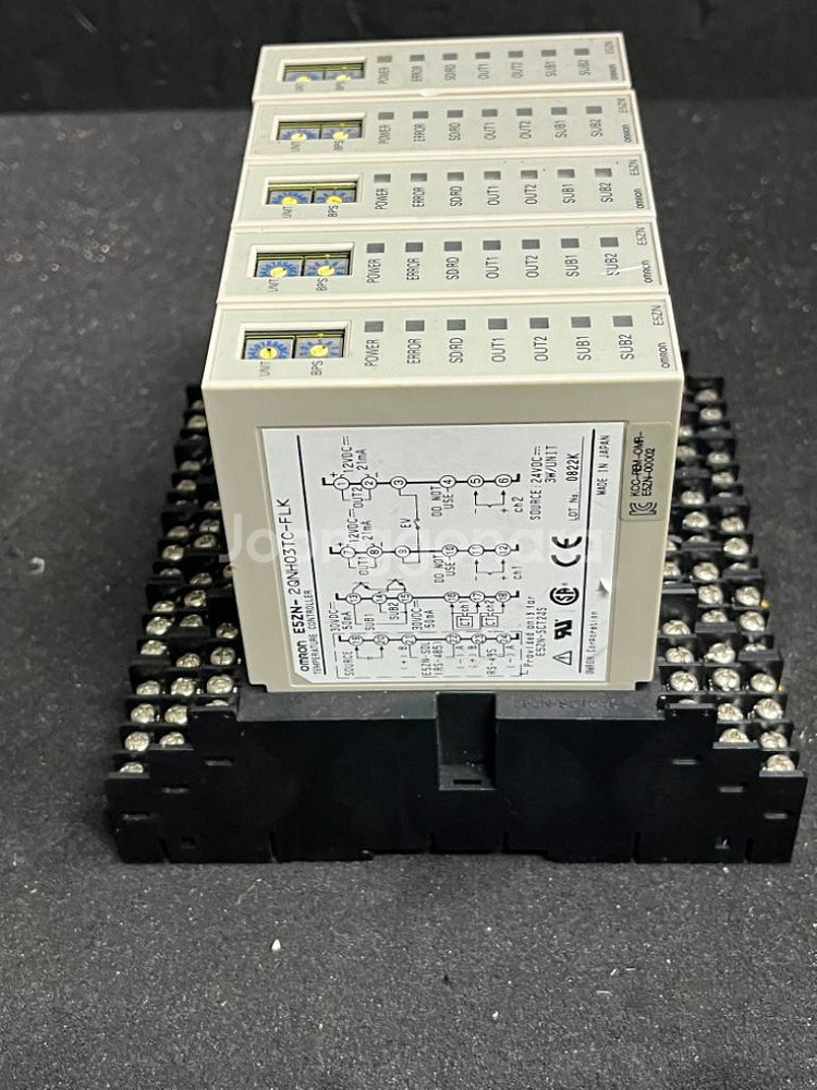 Omron E5ZN-2QPH03TC-FLK--3