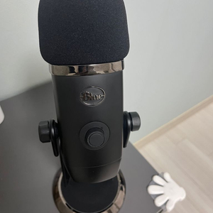 Blue Yeti X 마이크