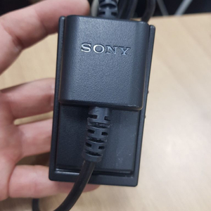 SONY 배터리 아답터