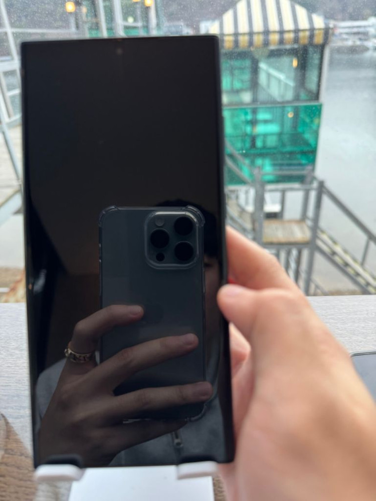 갤럭시s23울트라 팝니다!! 256기가--1