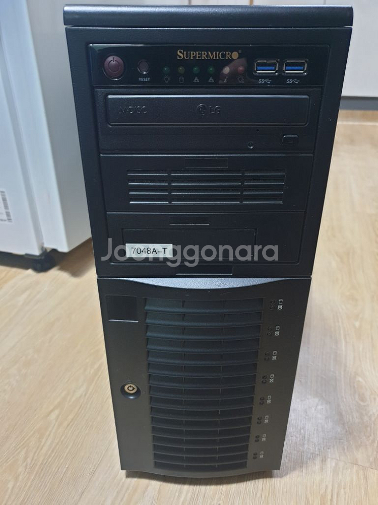 고성능컴퓨터 슈퍼마이크로 워크스테이션 7048A-T--0