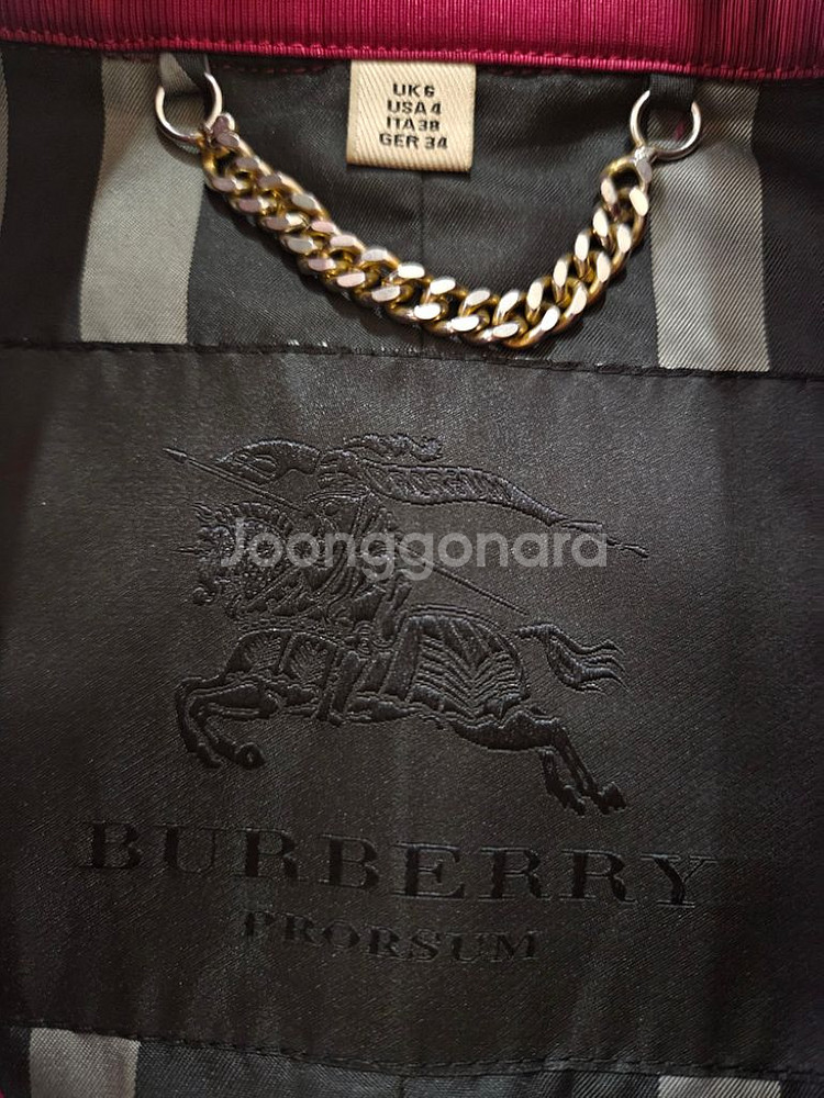55)버버리 Burberry 더블버튼 디테일 트렌치코트--4