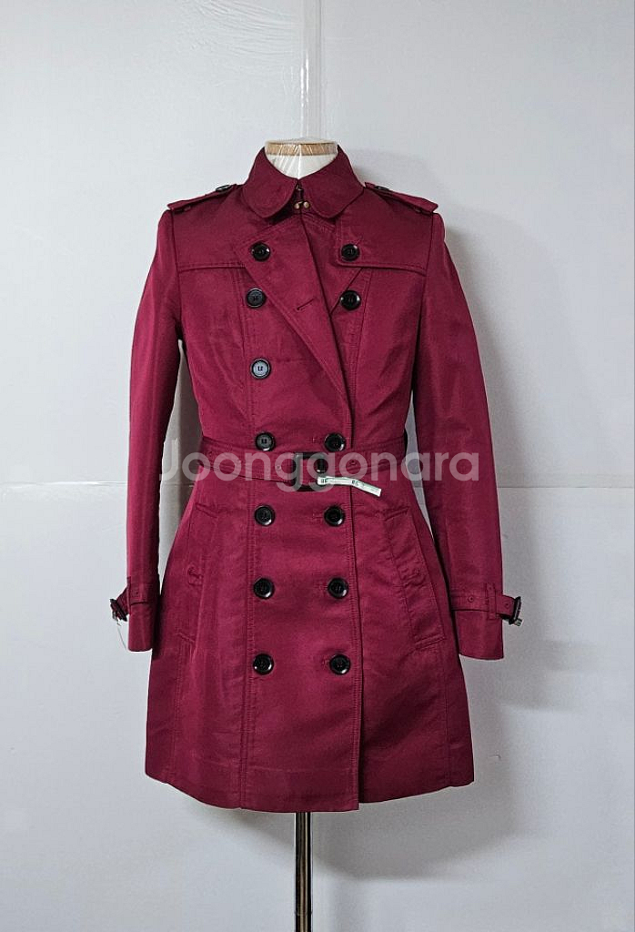 55)버버리 Burberry 더블버튼 디테일 트렌치코트--1