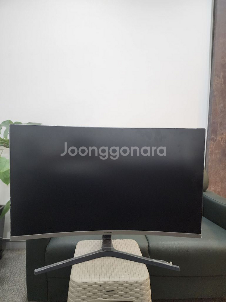 삼성 커브드 모니터 32인치--0