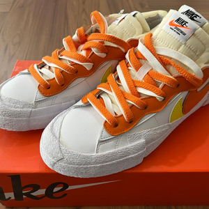 나이키 사카이 블레이저 로우 265