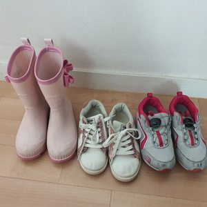 여아신발 210
