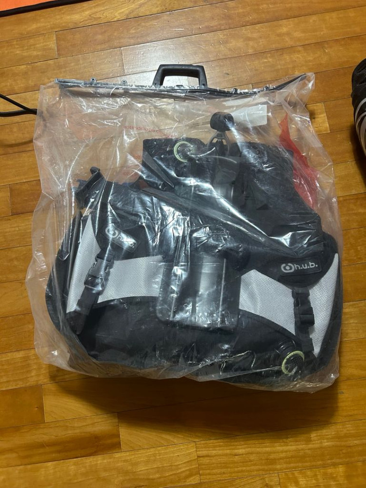 마레스 스쿠버다이빙 공기 조끼수트 (s.m 사이즈) 이미지