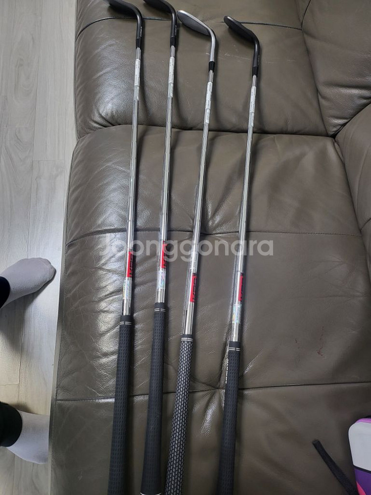 코브라 아이언 웨지 세트 팝니다--6