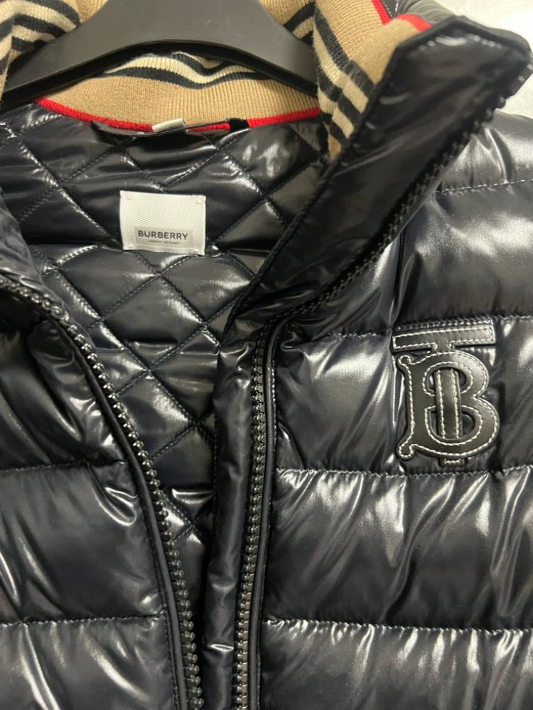 버버리 패딩--2