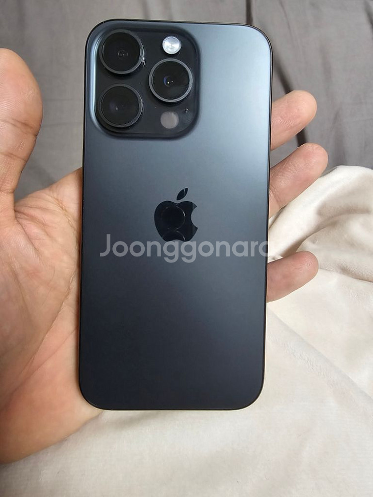 아이폰15pro 티타늄블랙 판매합니다 256G--2