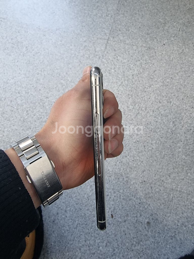 아이폰 11 pro 256GB 액정교체--4