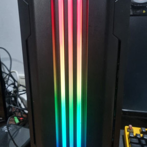 감성 RGB 컴퓨터 본체 팝니다!