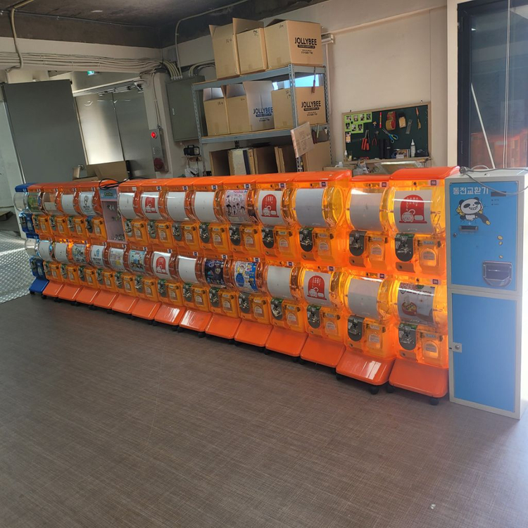 중고 동전가챠 뽑기기계 팝니다--1