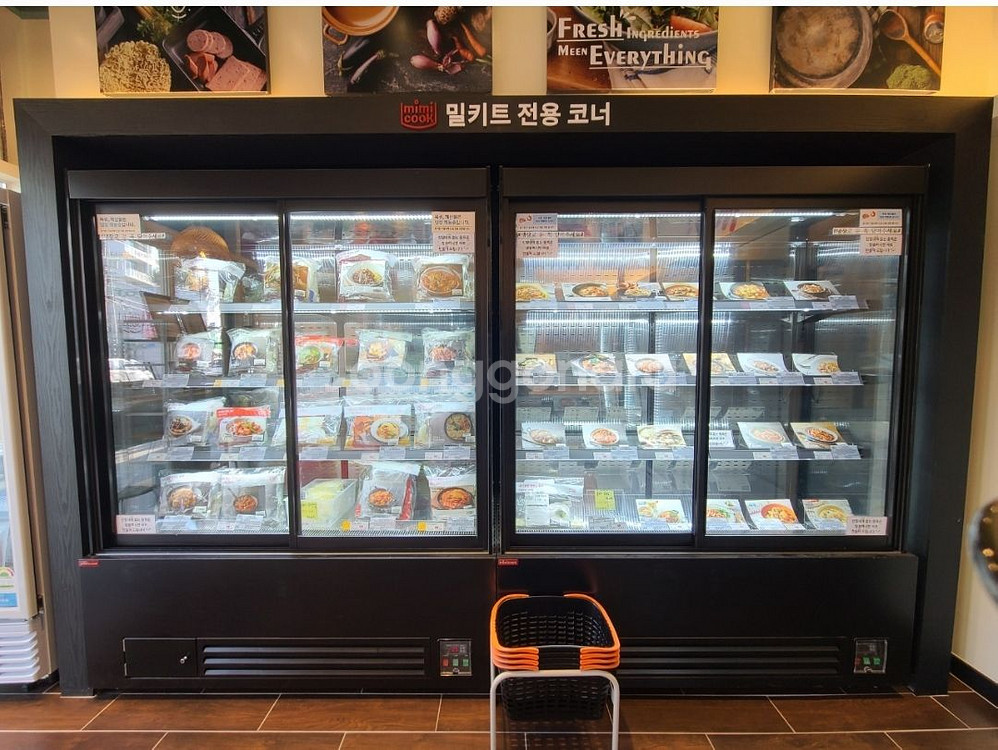 22년식 정육 반찬 과일 다단 냉장 앞문형 쇼케이스--1