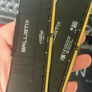 ddr4 16기가 램 두개 BALLISTIX