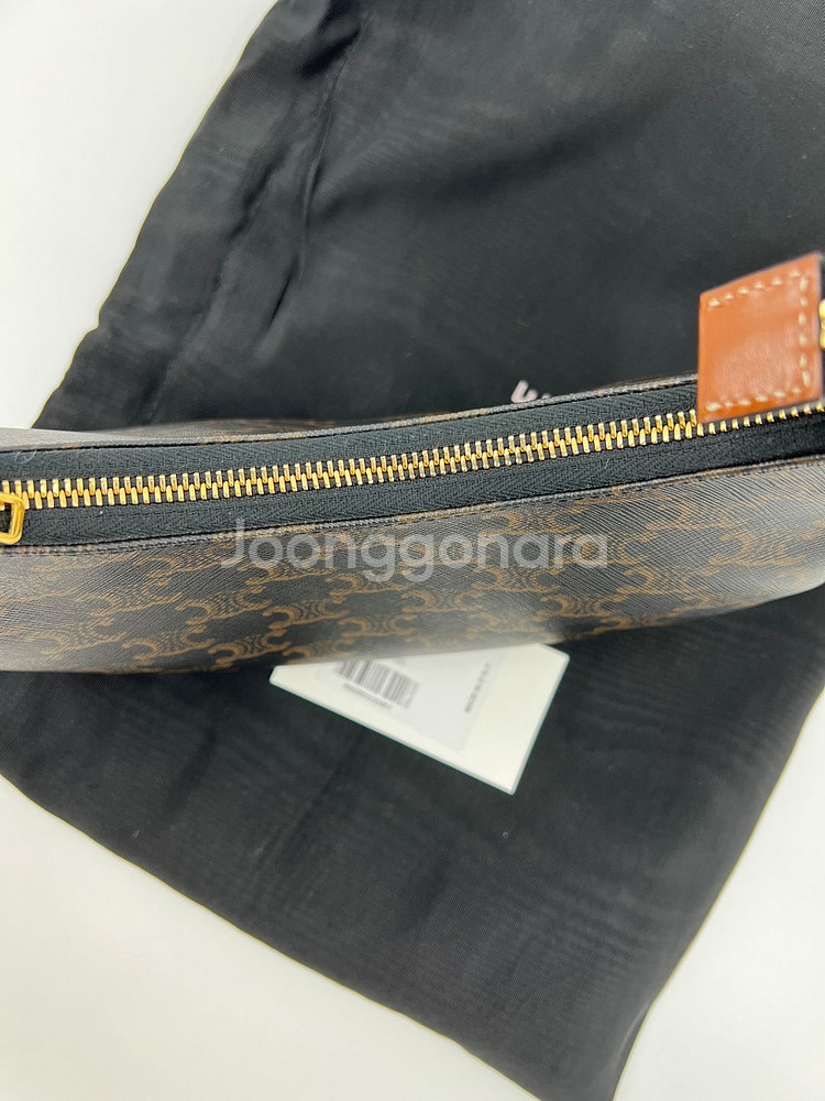 [새상품급]셀린느 아바백 미디움--5