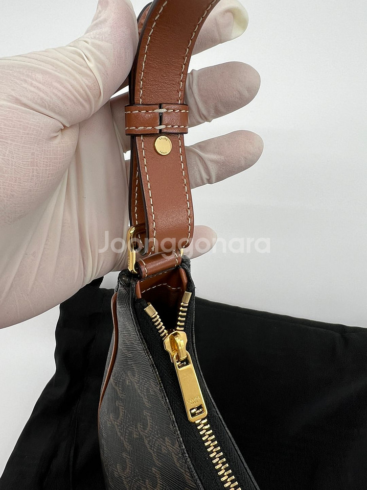 [새상품급]셀린느 아바백 미디움--3