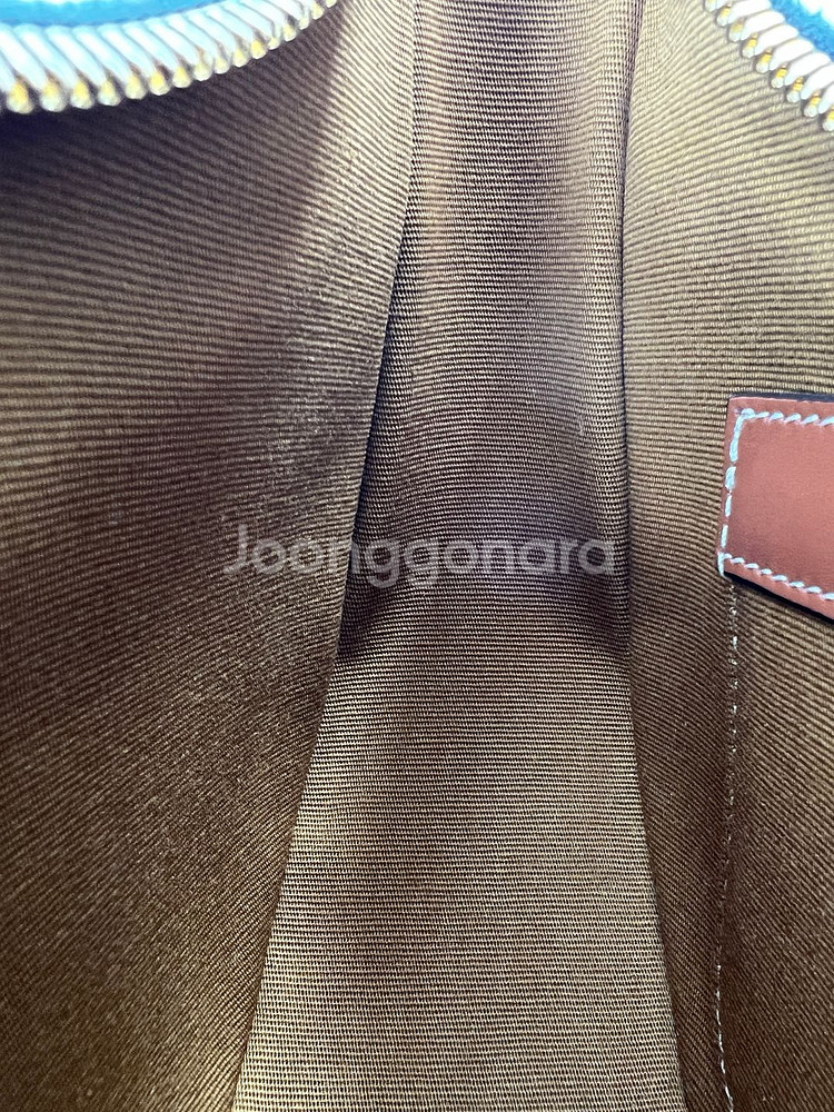 [새상품급]셀린느 아바백 미디움--9