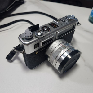 YASHICA ELECTRO 35 / 삼각대