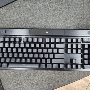 커세어 K70 PRO RGB 저소음적축 pbt키캡