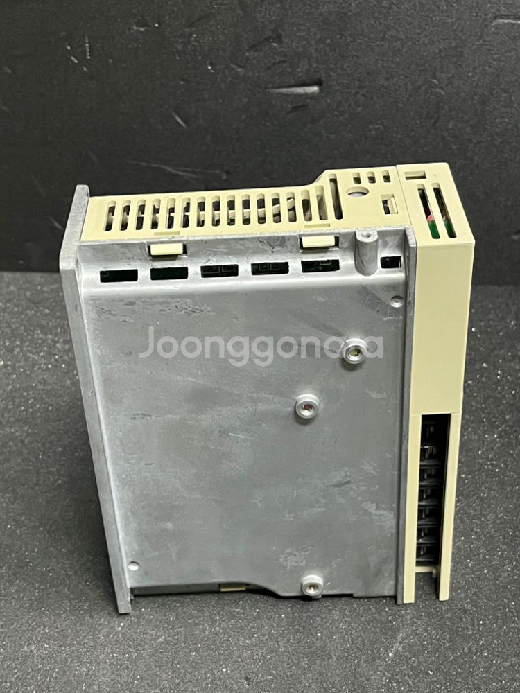 Yaskawa ServoPack SGD-01BNY6--2