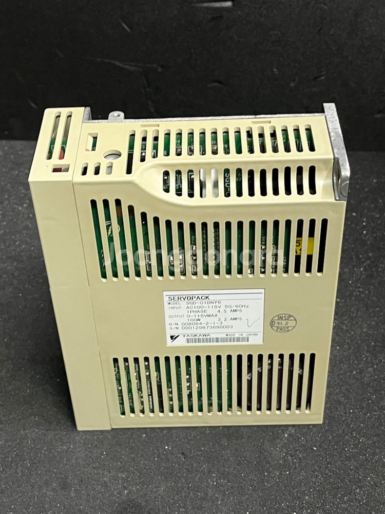 Yaskawa ServoPack SGD-01BNY6--3