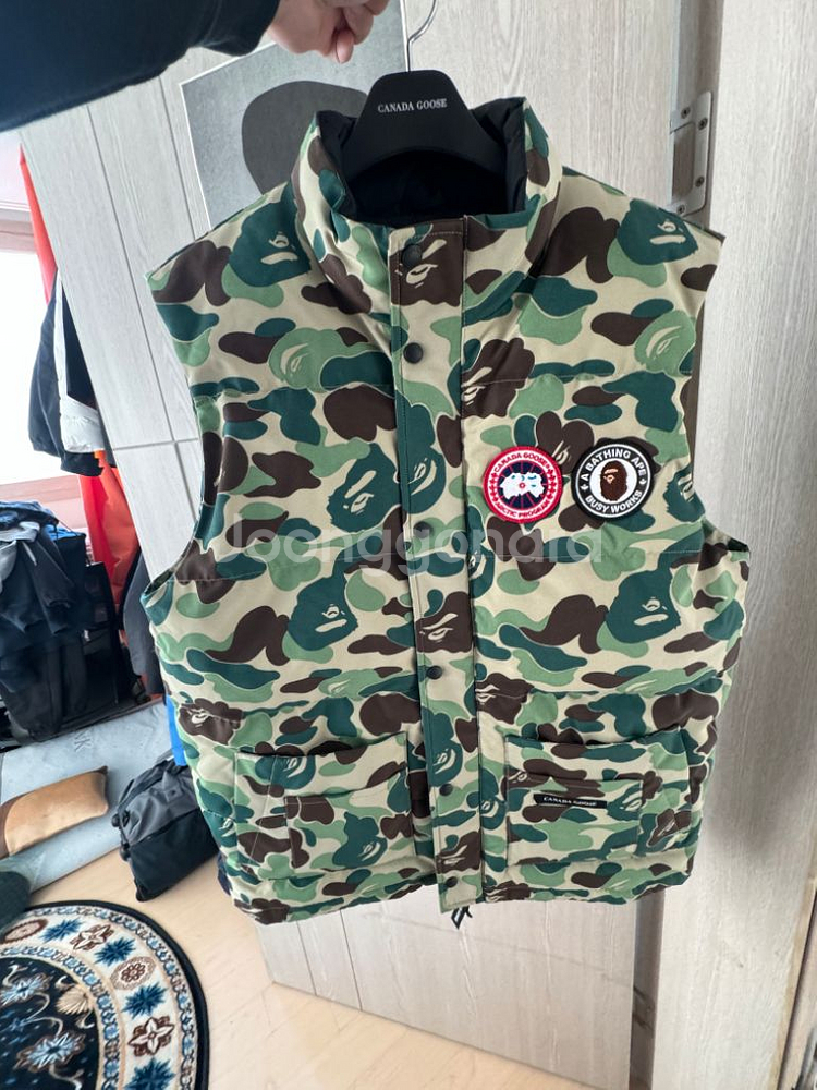 캐나다구스 BAPE 프리스타일 베스트 패딩조끼 새상품--1