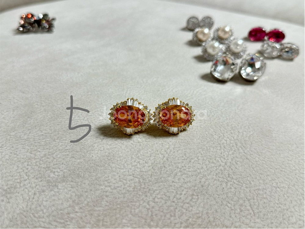 웨딩샵 귀걸이 판매 (혼주/신부/돌잔치/2부드레스 등--1