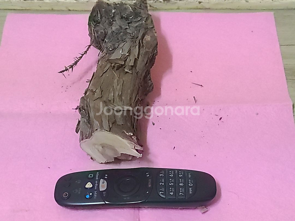 건조된 ㆍ도장ㆍ작품 ㆍ 조각용도ㆍ 오래된 향나무 토막--2