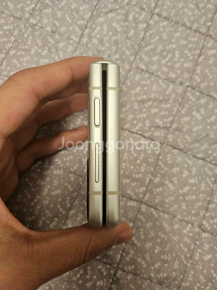 z플립3 256기가 크림--1