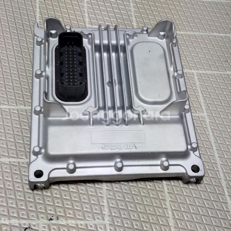 스카니아 ECU 2450895--1