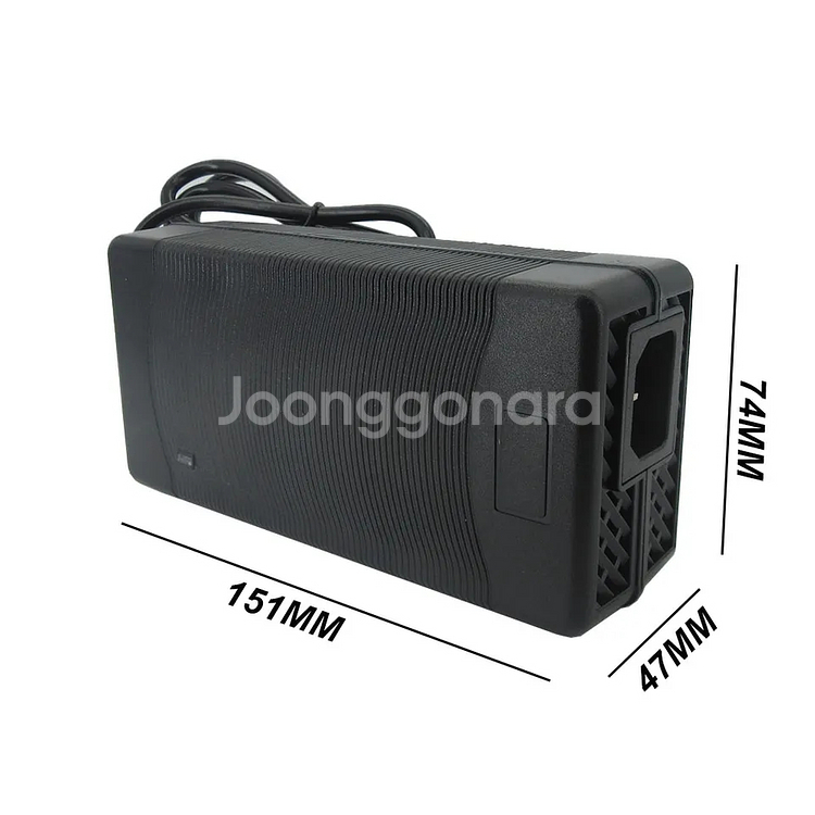 새제품 파워뱅크 14.6v 20A 고속 충전기 인산철--2